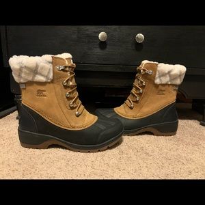 Women’s SOREL Whistler Mid Waterproof Boots
